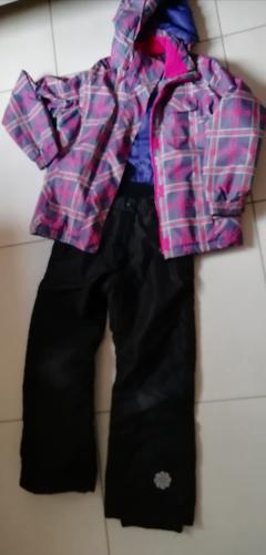 Location : combinaison Location : combinaison