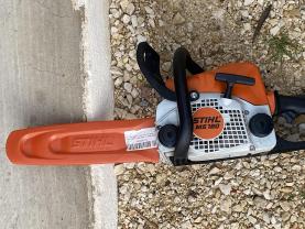 Location : tronconneuse Location : tronconneuse