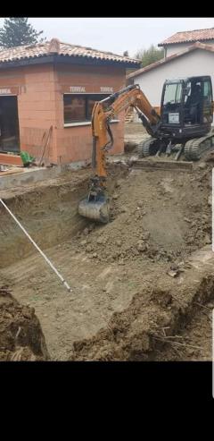 Service : terrassement Service : terrassement