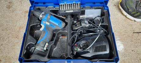 Location : visseuse Location : visseuse