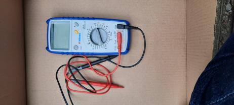 Location : multimetre Location : multimetre