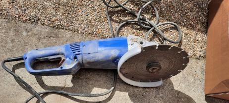 Location : disqueuse Location : disqueuse