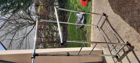 Location : autre Location : autre