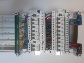 Service : electricien Service : electricien