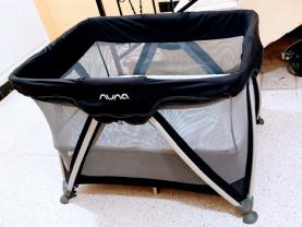 Location : lit parapluie Location : lit parapluie