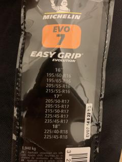 Easy Grip Evo 7 chaînes à neige Michelin chaussettes neuves