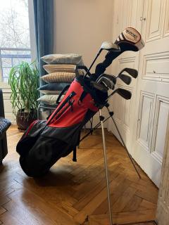 Location : golf Location : golf