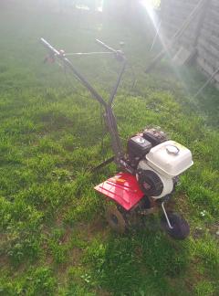 Louer le motoculteur