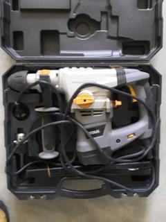 Location : perforateur Location : perforateur