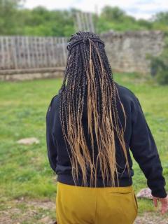 Service : tresses africaines Service : tresses africaines