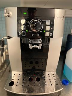 Location : cafetiere Location : cafetiere