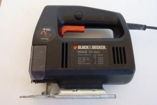 Location : scie sauteuse Location : scie sauteuse