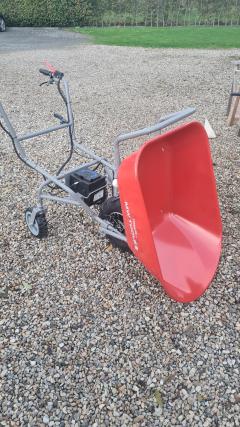 Location : brouette Location : brouette