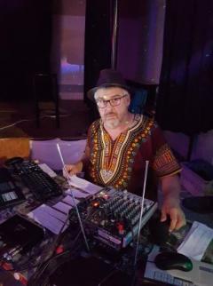 Location : table de mixage Location : table de mixage