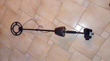 Location : autre Location : autre