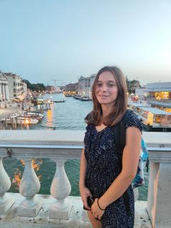 Service : babysitter Service : babysitter