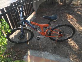 Location : velos Location : velos