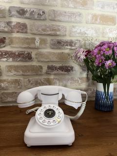 Location : autre Location : autre