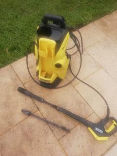 Location : Location :