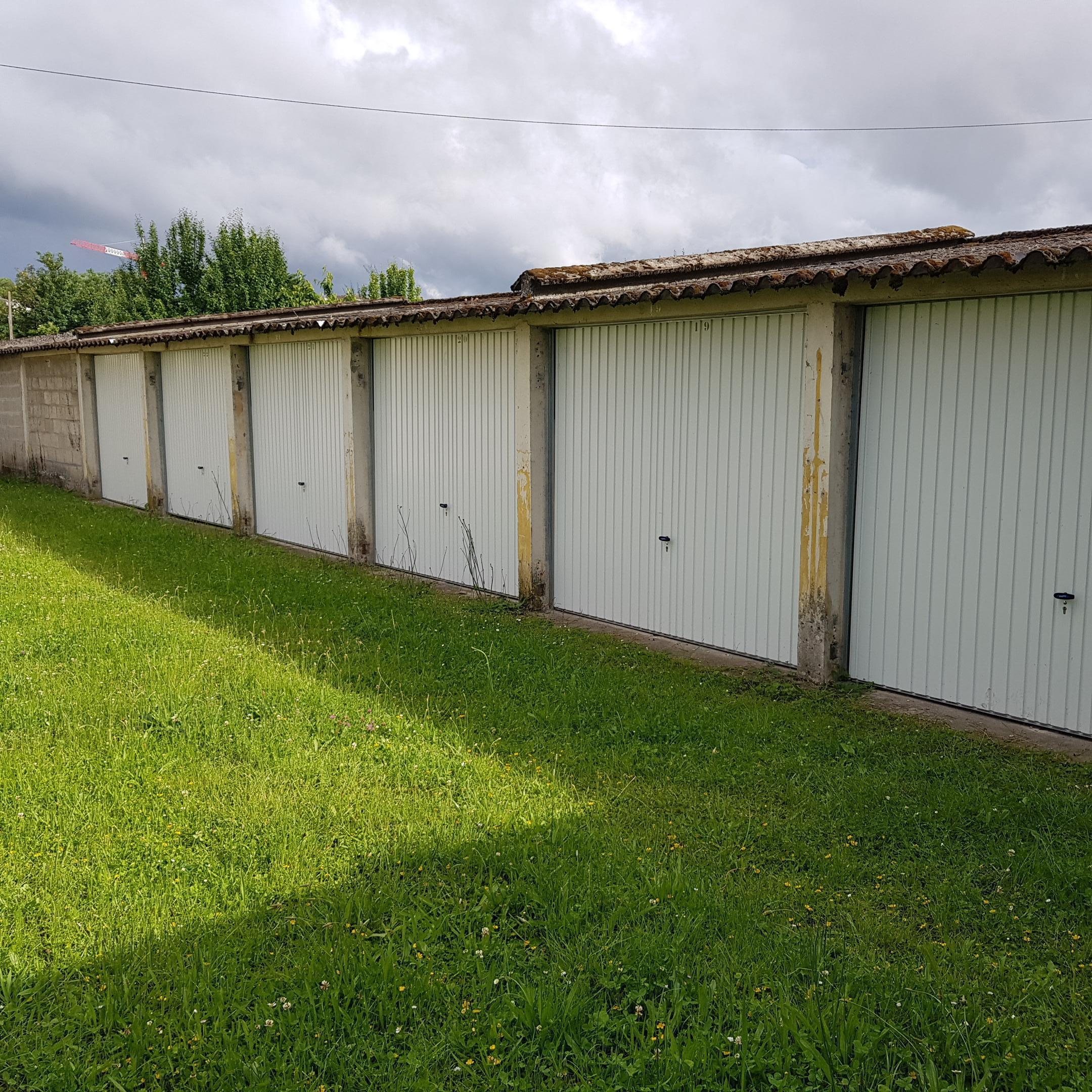 Location stockage en box 77 entre particuliers