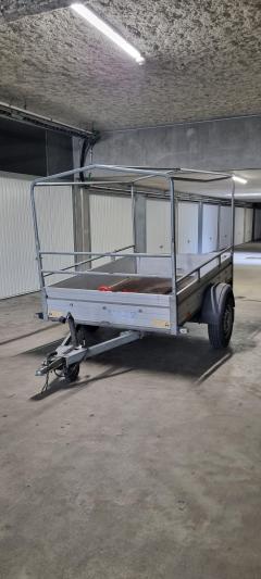 Location : remorque Location : remorque