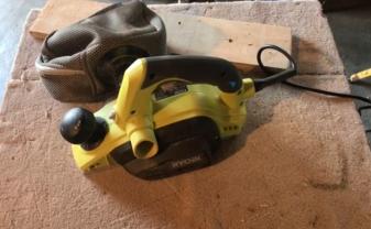 Location : rabot electrique Location : rabot electrique