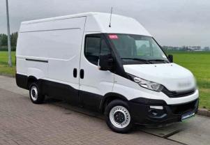 Location : fourgon Location : fourgon