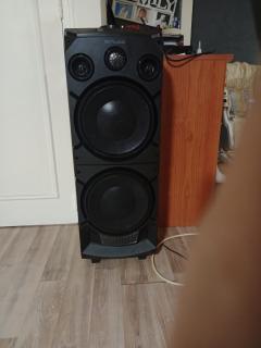 Location : enceinte Location : enceinte