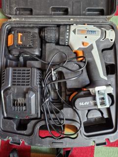 Location : visseuse Location : visseuse