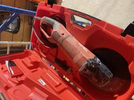 Location : meuleuse Location : meuleuse