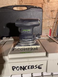 Location : ponceuse Location : ponceuse