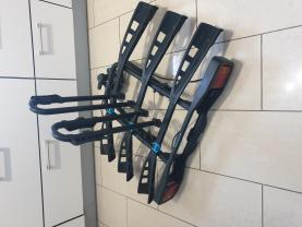 Location : autre Location : autre