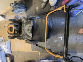 Location : tondeuse Location : tondeuse