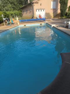 Location : robot piscine Location : robot piscine