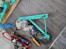 Location : tirefort Location : tirefort