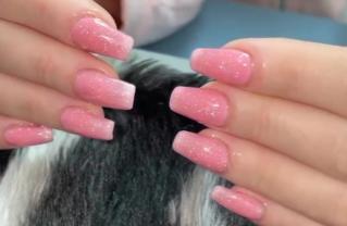 Service : prothesiste ongulaire Service : prothesiste ongulaire