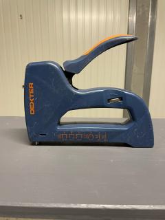 Location : agrafeuse Location : agrafeuse