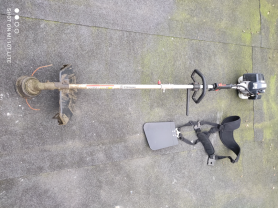 Location : debroussailleuse Location : debroussailleuse