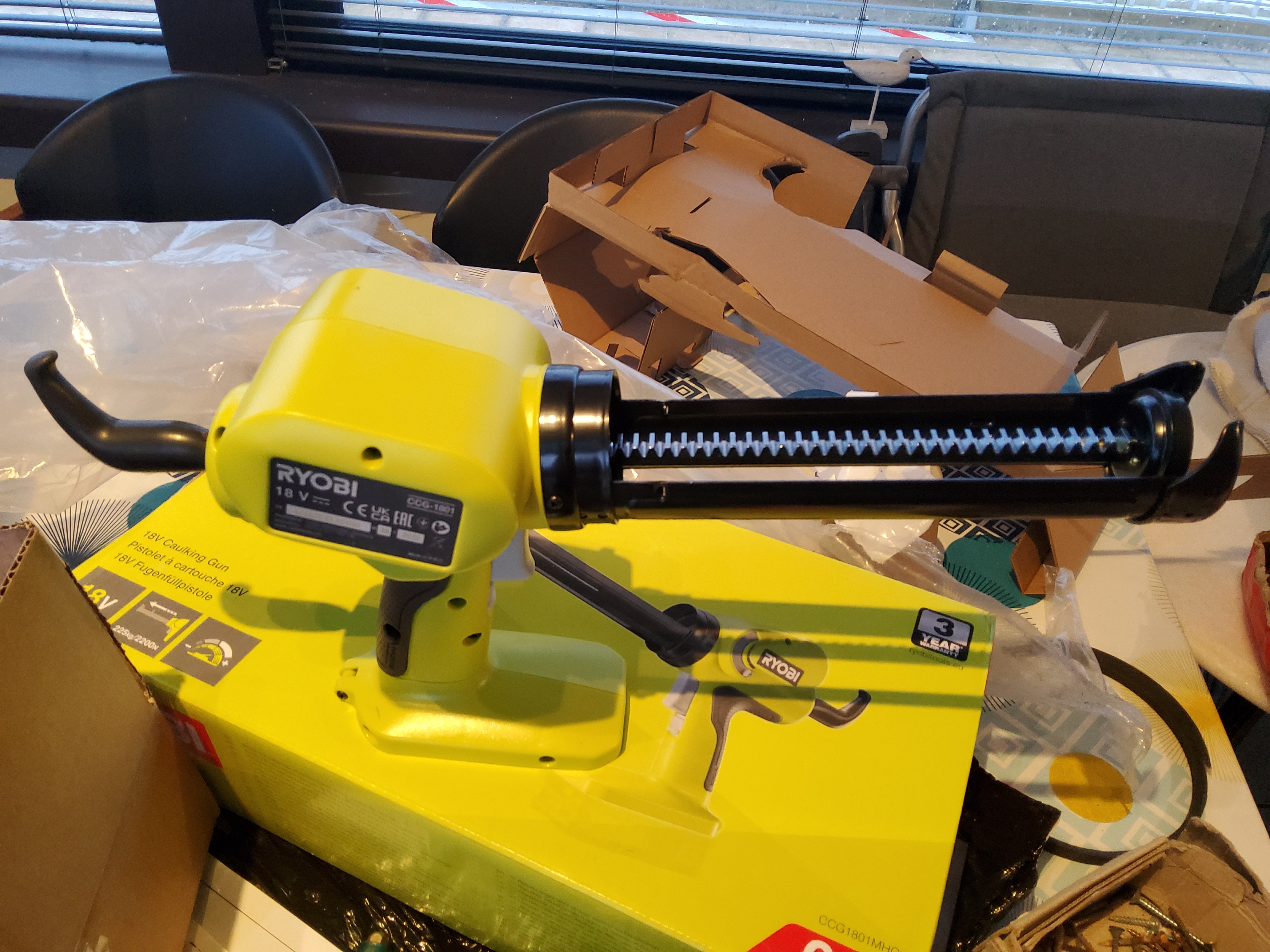 Location pistolet a colle 22 entre particuliers
