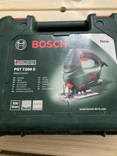 Location : scie sauteuse Location : scie sauteuse