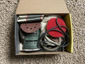 Location : ponceuse Location : ponceuse