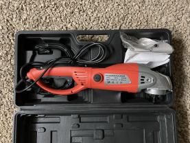 Location : polisseuse Location : polisseuse