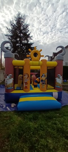 Location : chateau gonflable