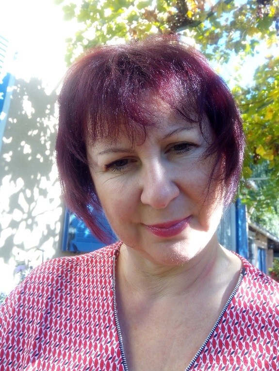 Service aide menagere 84 entre particuliers