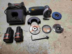 Location : disqueuse Location : disqueuse