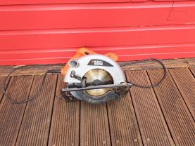 Location : scie circulaire Location : scie circulaire