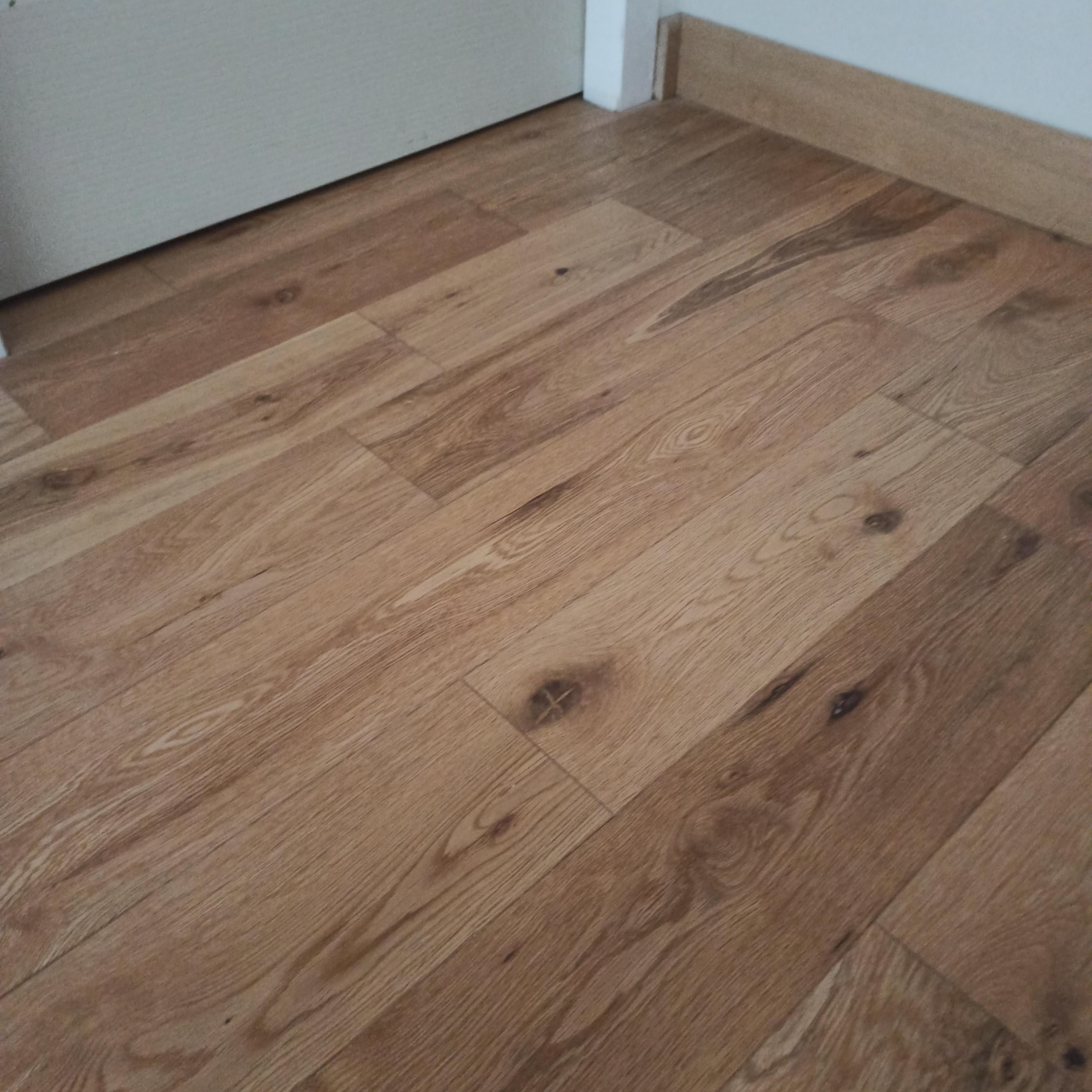 Service pose de parquet 28 entre particuliers