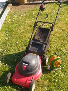 Location : tondeuse Location : tondeuse