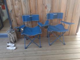 Location : autre Location : autre