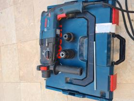 Location : perforateur Location : perforateur